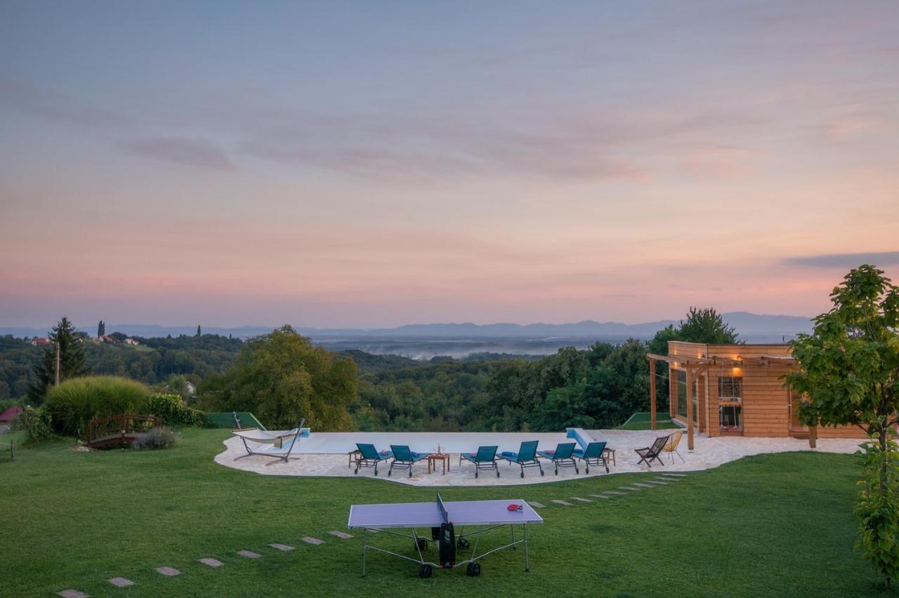 Gornji Mihaljevec Gran Vista Holiday Home מראה חיצוני תמונה